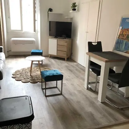 Le Saint-michel * Μεντόν